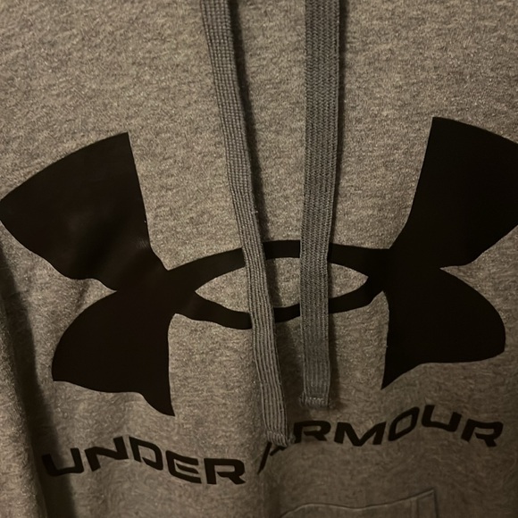 Men’s large under Armour hoodie - Picture 4 of 4